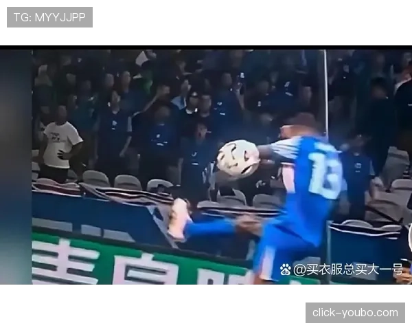 禁区手球判罚为何常引发争议？规则到底怎么规定的